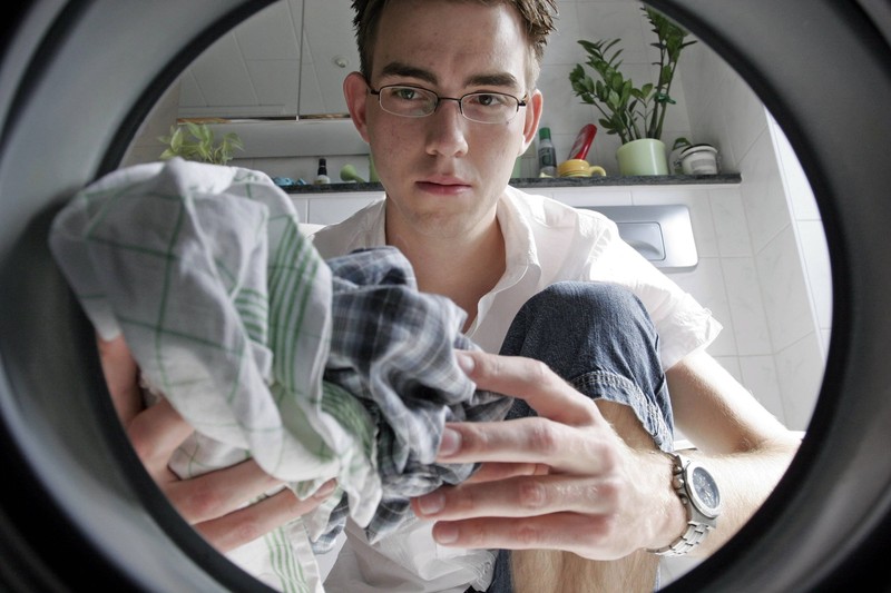 Wäsche waschen bleibt für viele Männer ein Mysterium.