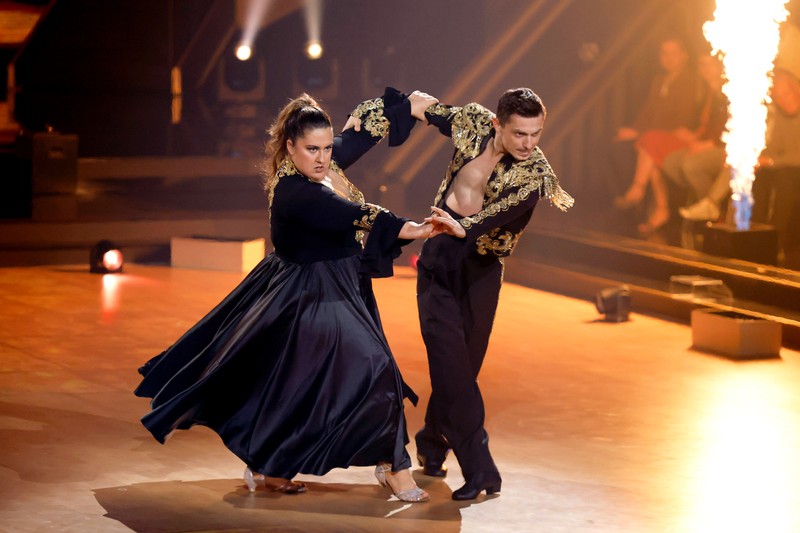 Bei den Promis, die bei „Let's Dance“ teilnehmen, gibt es drei große Gehaltsklassen.