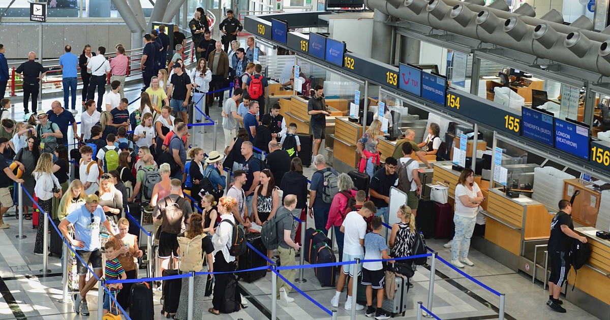 Was tun bei einer Flugverspätung? Ihre Rechte und mögliche Entschädigung