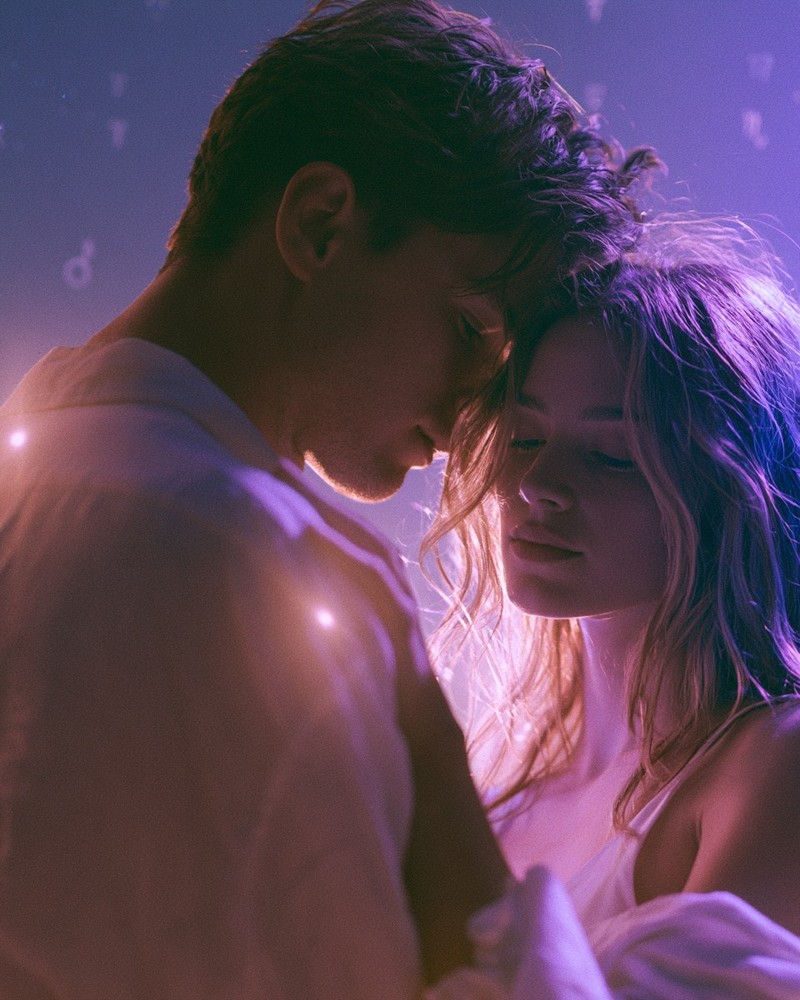 Realismus statt Illusion – Für den Wassermann wird die Liebe im September greifbar.